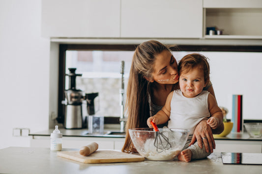 WHEN TO INTRODUCE SOLID FOOD BY BABY´S?